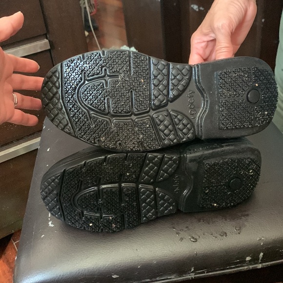 Gravity Defyer - Picture 2 of 5